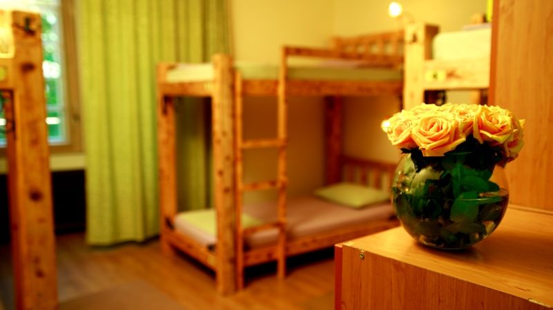 Reveller'S Hostel Dordegol Ngoại thất bức ảnh