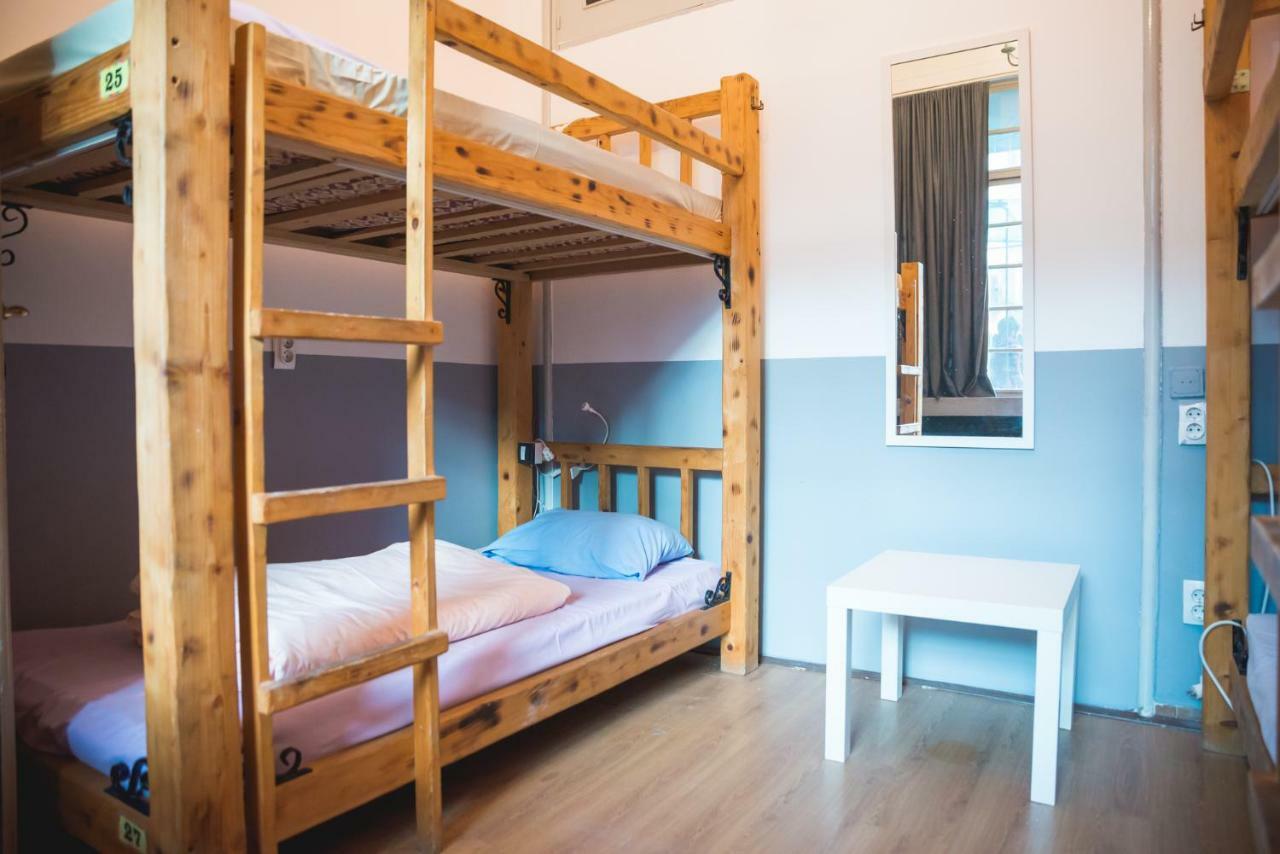 Reveller'S Hostel Dordegol Ngoại thất bức ảnh